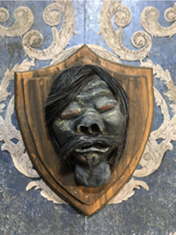 Shrunken head prop.png